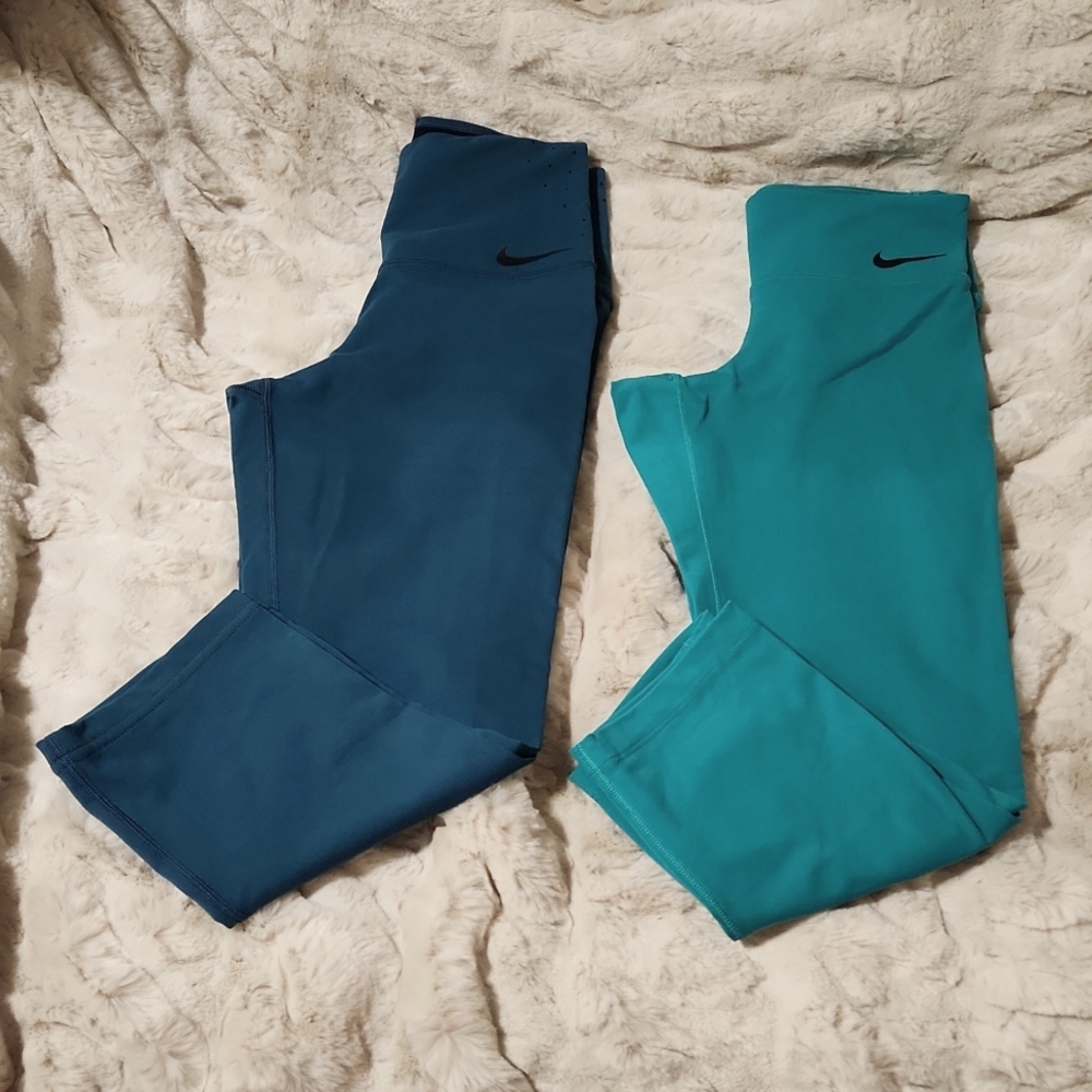 Nike Dri-FIT Cropped Leggings